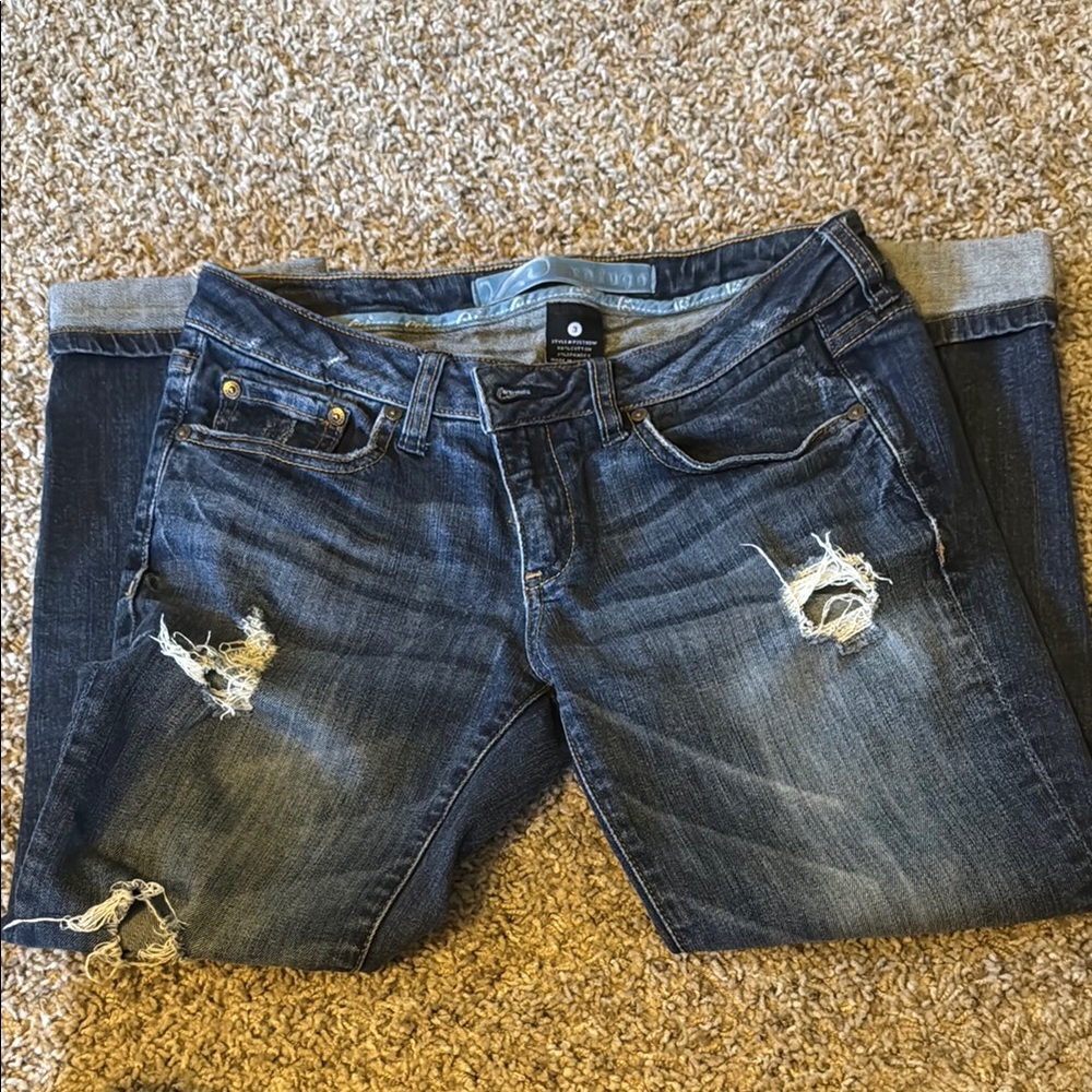 Refuge Blue Boyfriend Distressed cropped jeans